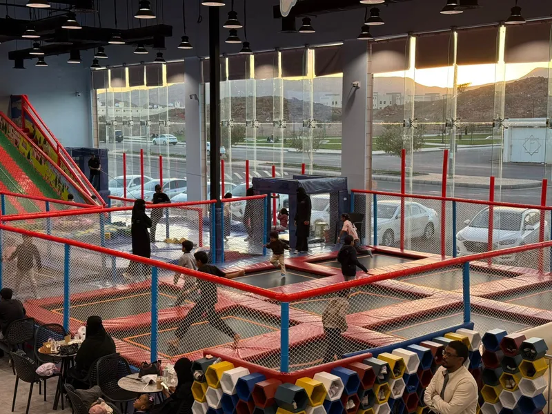 الطفل الطائر